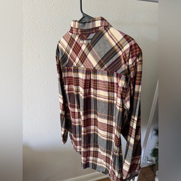 Brown/red flannel - Picture 2 of 3